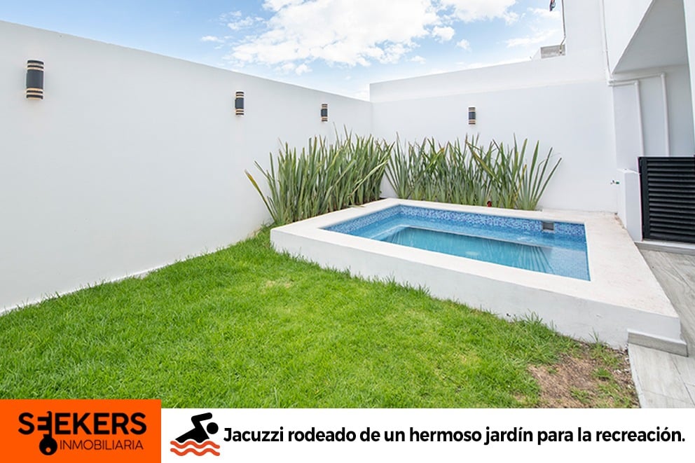 Casa Acantha Zibatá Jardín con Jacuzzi, Sótano, Sala de TV - SEEKERS